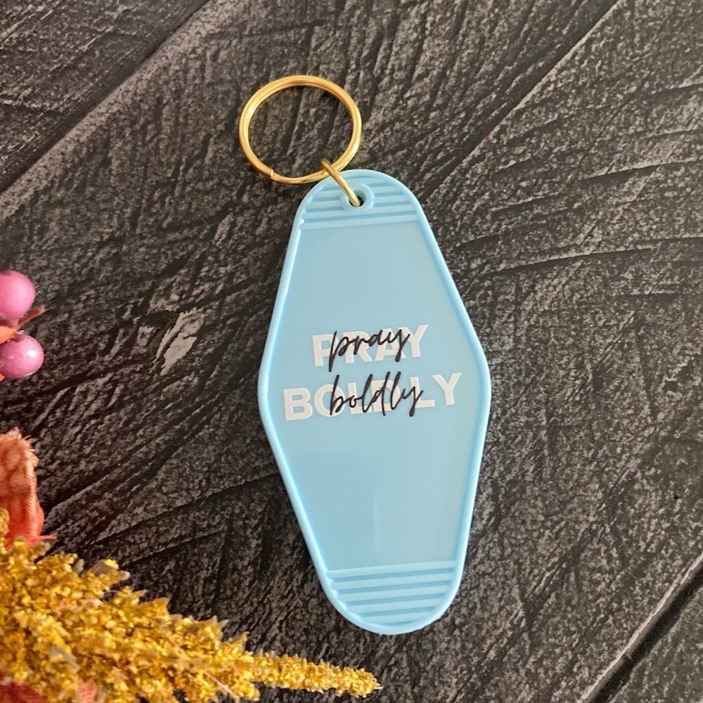 Retro Motel Keychain-pray boldly